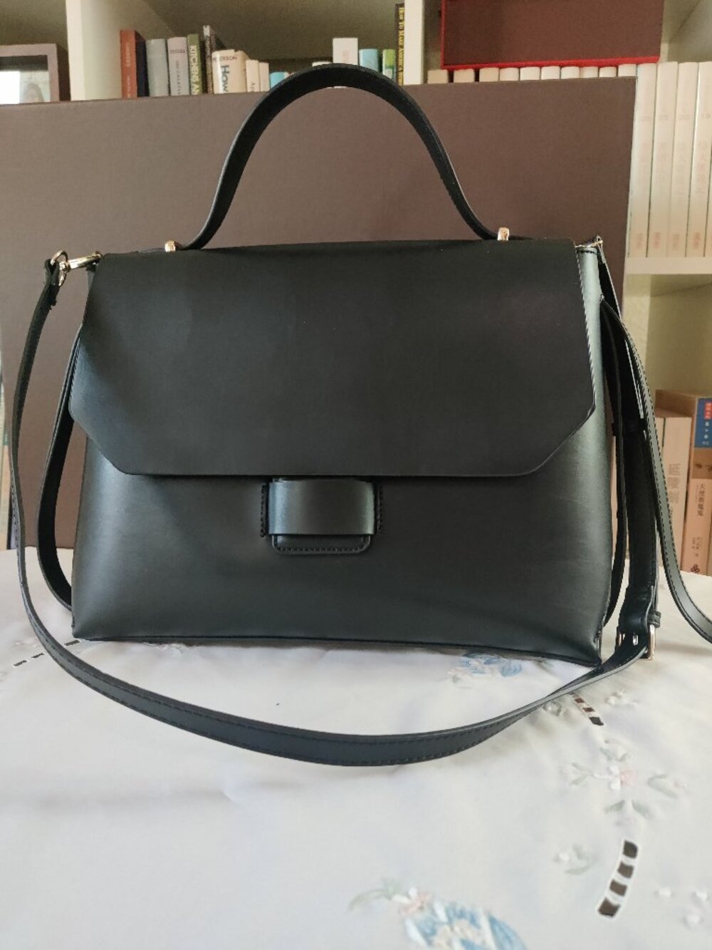 Sleek Black Leather Top Handle Work Bag/Satchel/Briefcase